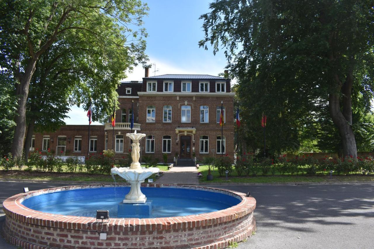 Logis Manoir De Fourcy Hotel Corbehem Exterior photo