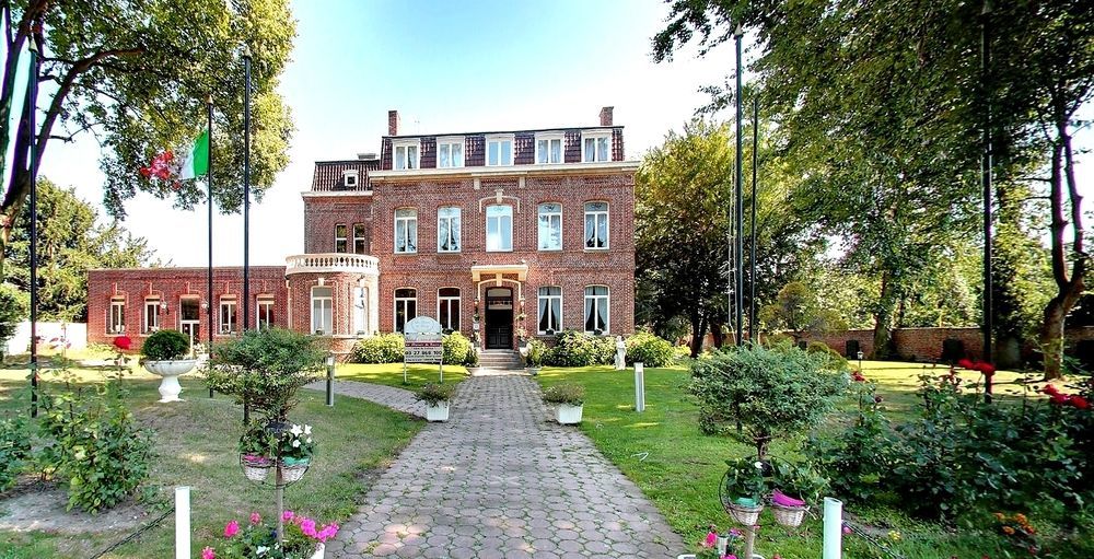 Logis Manoir De Fourcy Hotel Corbehem Exterior photo